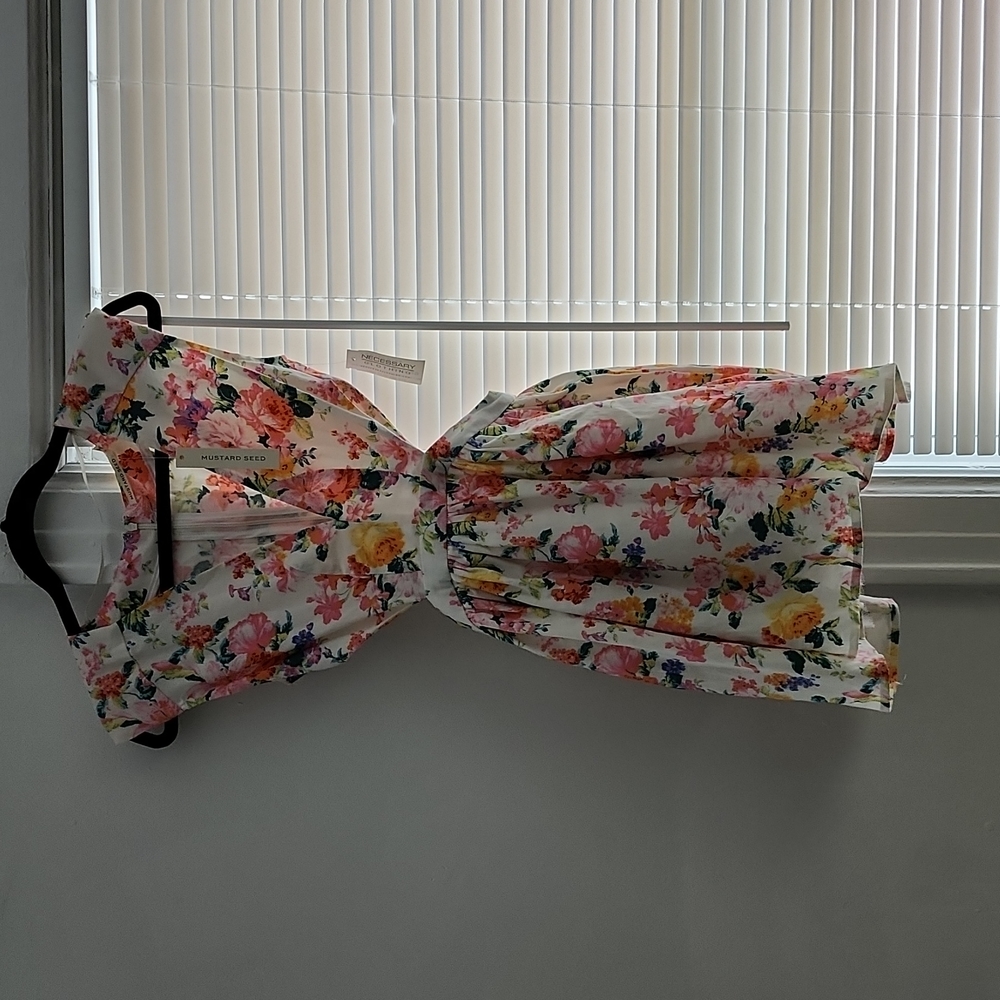 Pretty Flowers Mustard Seed Women Dress size Small